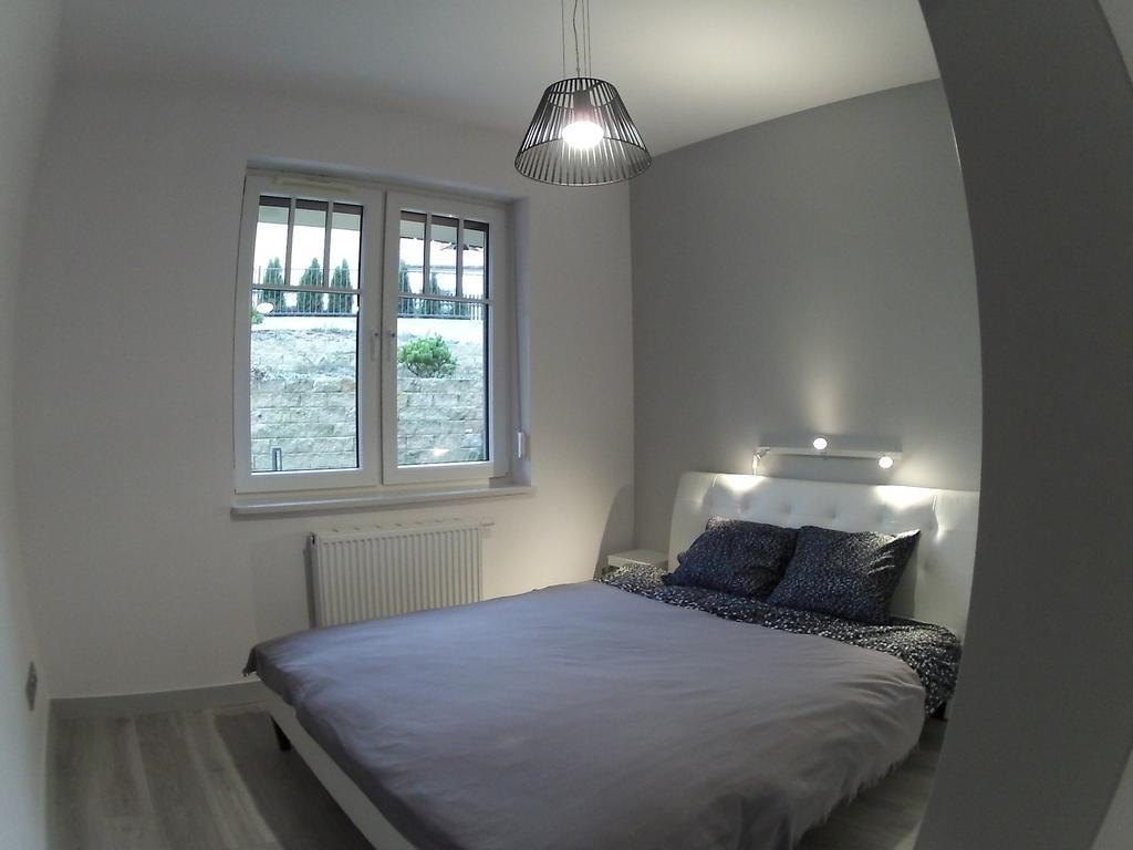 Apartament Z Ogrodem Polanica-Zdrój Esterno foto